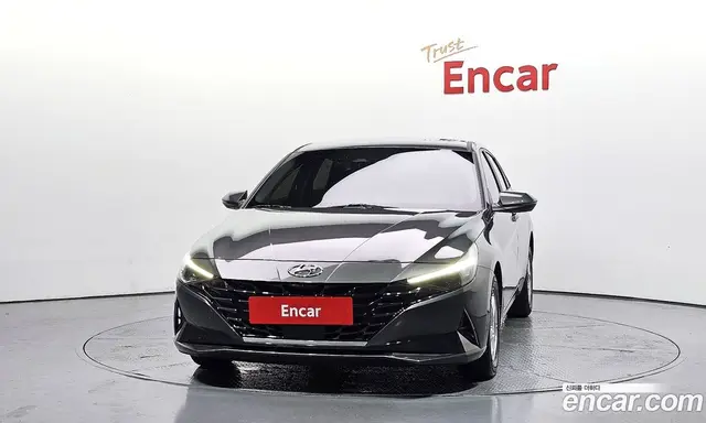 Hyundai Avante 2020 1.6 автомат (гидро), миниатюра 3