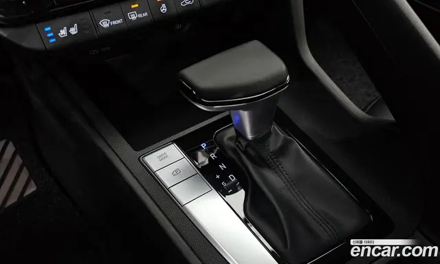 Hyundai Avante 2020 1.6 автомат (гидро), миниатюра 9