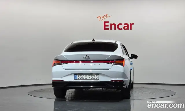 Hyundai Avante 2021 1.6 автомат (гидро), миниатюра 4