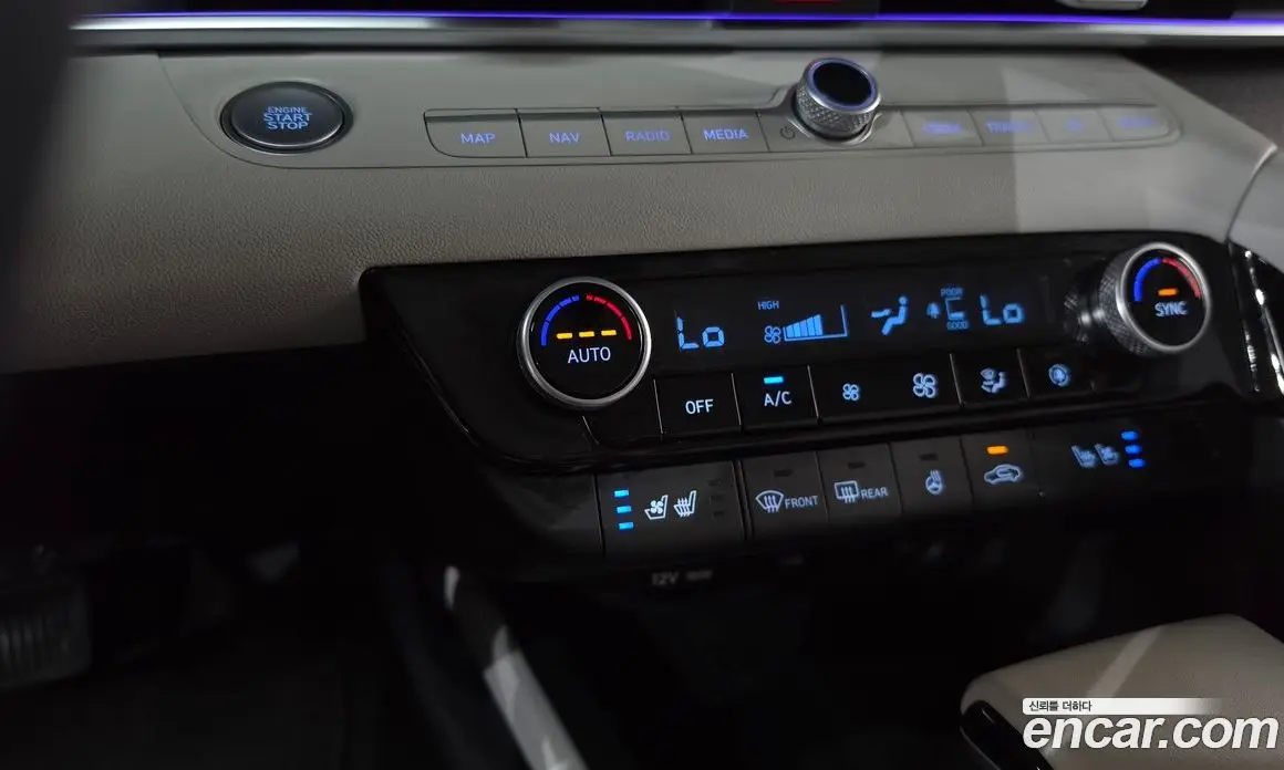 Hyundai Avante 2021 1.6 автомат (гидро), фото 31