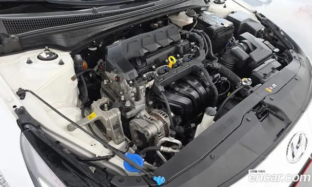 Hyundai Avante 2021 1.6 автомат (гидро), миниатюра 6