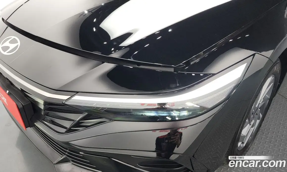 Hyundai Avante 2024 1.6 автомат (гидро), фото 8