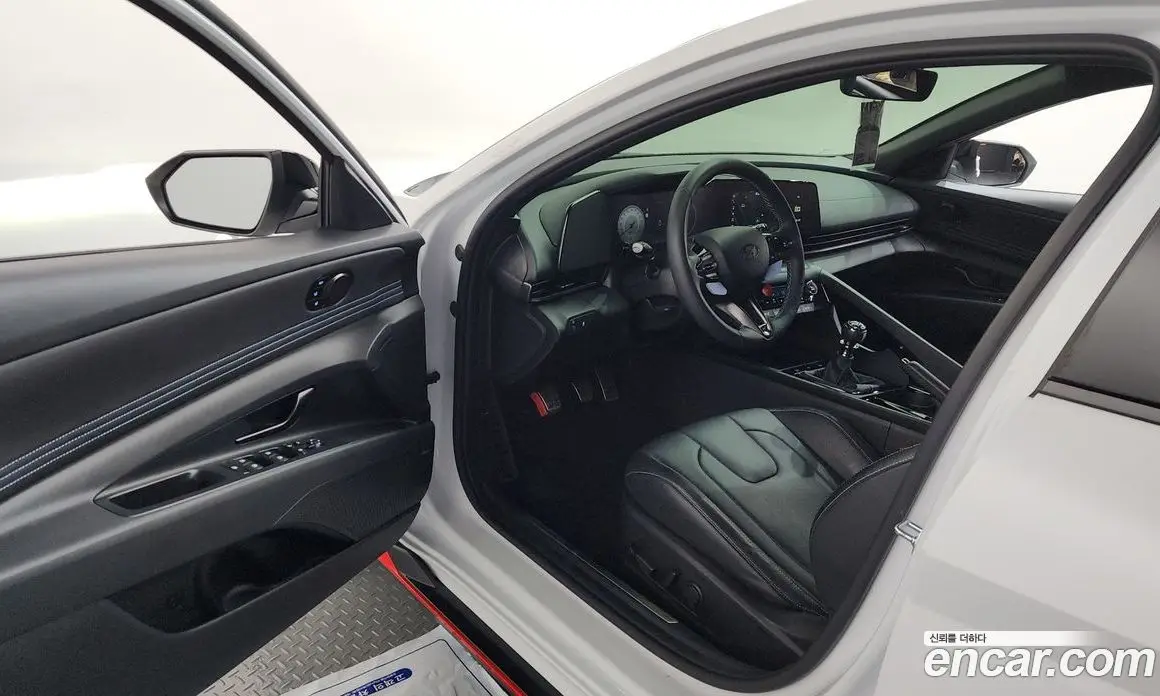Hyundai Avante 2025 2.0 механика, фото 13