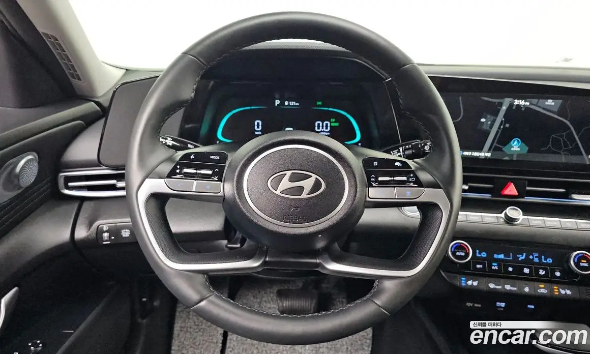 Hyundai Avante 2025 1.6 автомат (гидро), фото 21