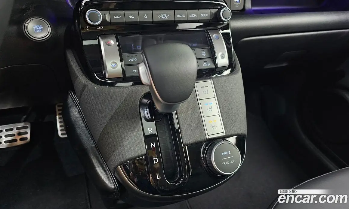 Hyundai Casper 2024 1.0 автомат (гидро), фото 11