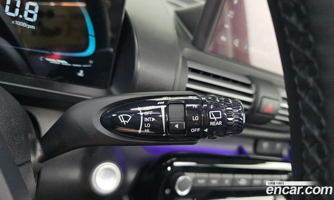 Hyundai Casper 2024 1.0 автомат (гидро), фото 26