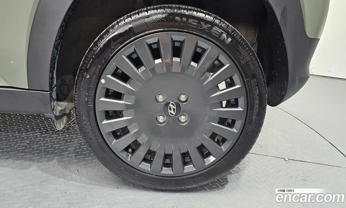 Hyundai Casper 2024 1.0 автомат (гидро), фото 4