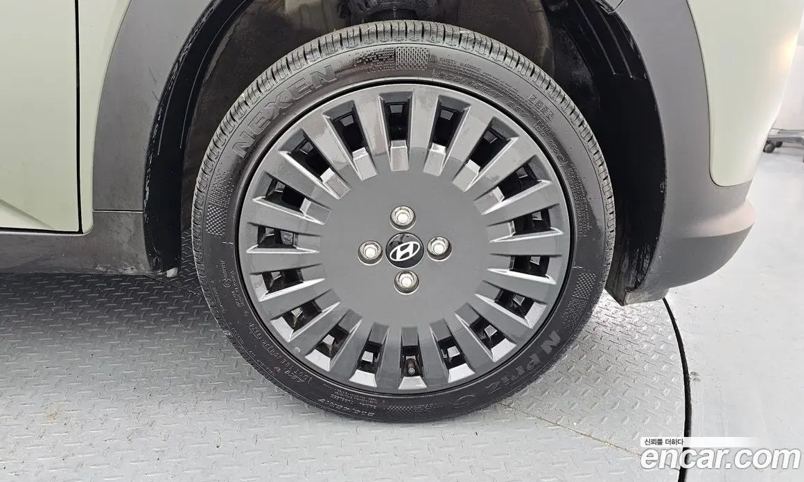Hyundai Casper 2024 1.0 автомат (гидро), фото 6