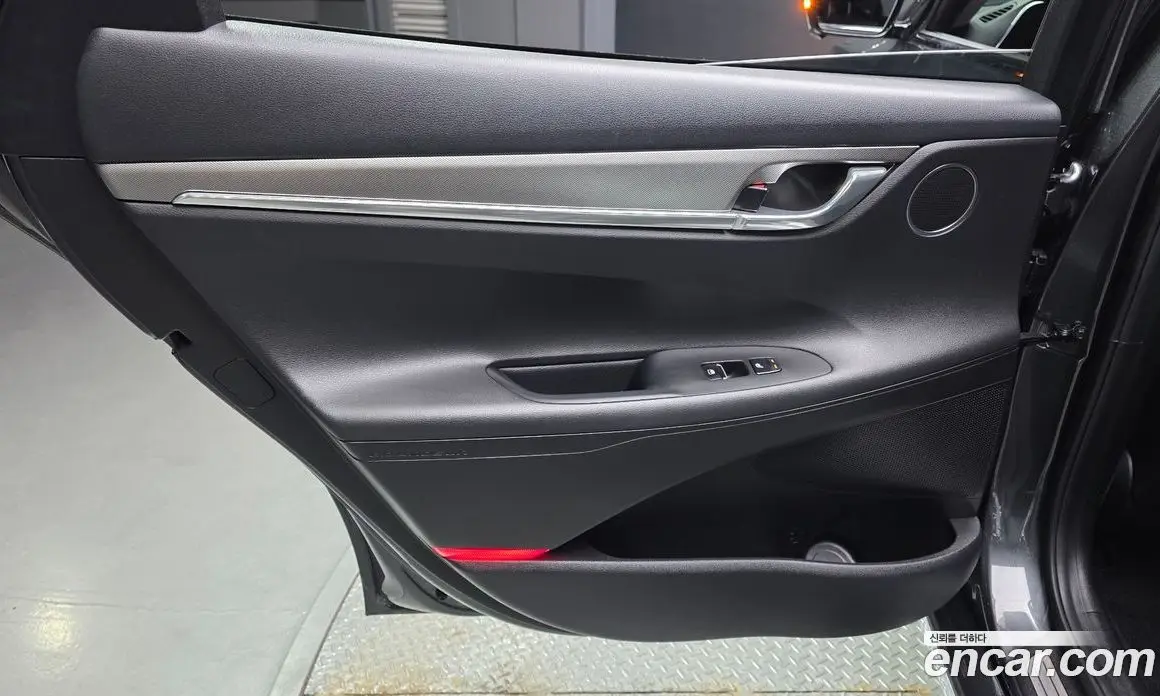 Hyundai Grandeur 2021 2.4 автомат (гидро), фото 15