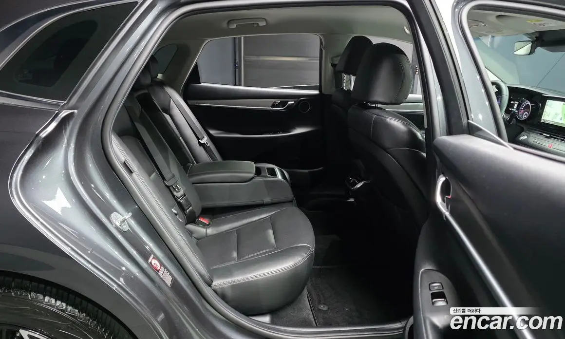 Hyundai Grandeur 2021 2.4 автомат (гидро), фото 18