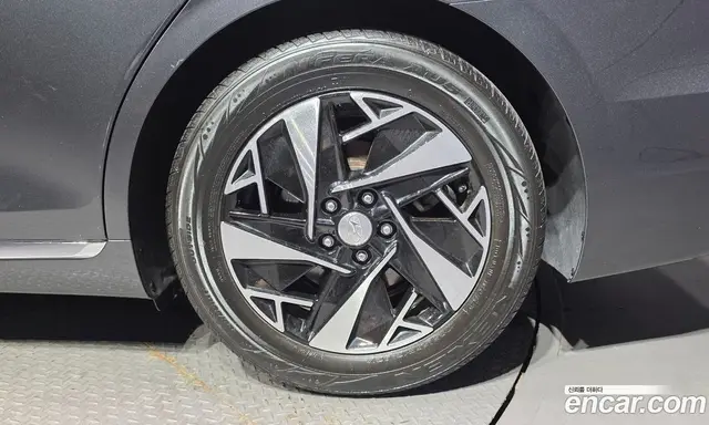 Hyundai Grandeur 2021 2.4 автомат (гидро), миниатюра 7