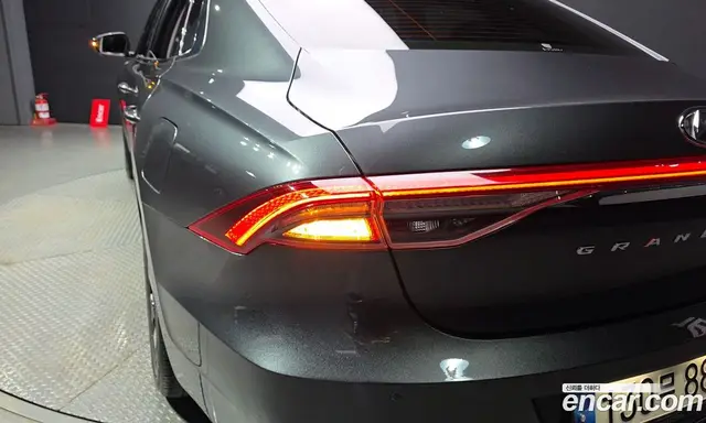 Hyundai Grandeur 2021 2.4 автомат (гидро), миниатюра 9