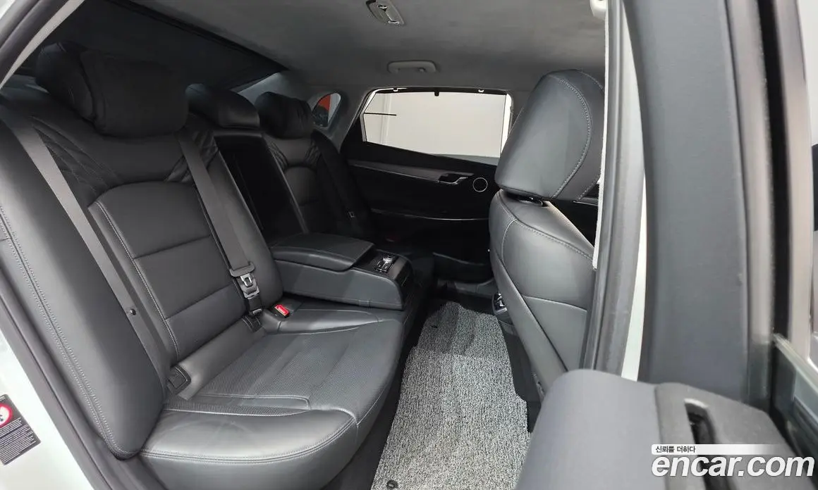 Hyundai Grandeur 2021 2.4 автомат (гидро), фото 19
