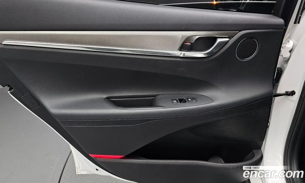 Hyundai Grandeur 2022 2.4 автомат (гидро), фото 15