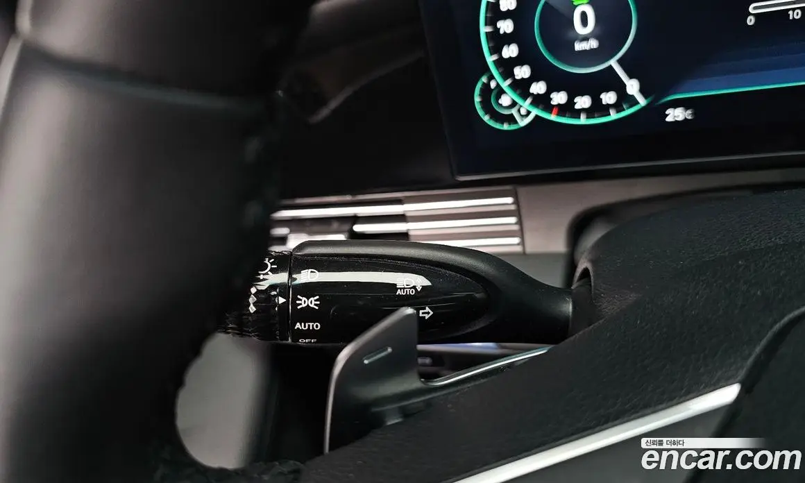 Hyundai Grandeur 2022 2.4 автомат (гидро), фото 28