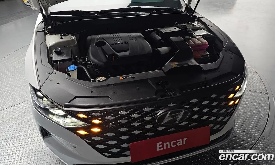 Hyundai Grandeur 2022 2.4 автомат (гидро), фото 6