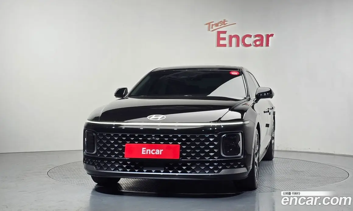 Hyundai Grandeur 2023 2.5 автомат (гидро), фото 3