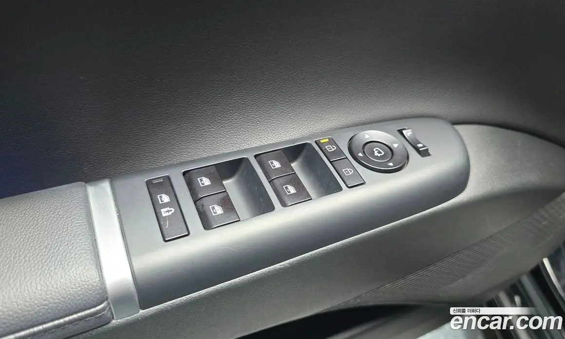 Hyundai Grandeur 2023 2.5 автомат (гидро), фото 19