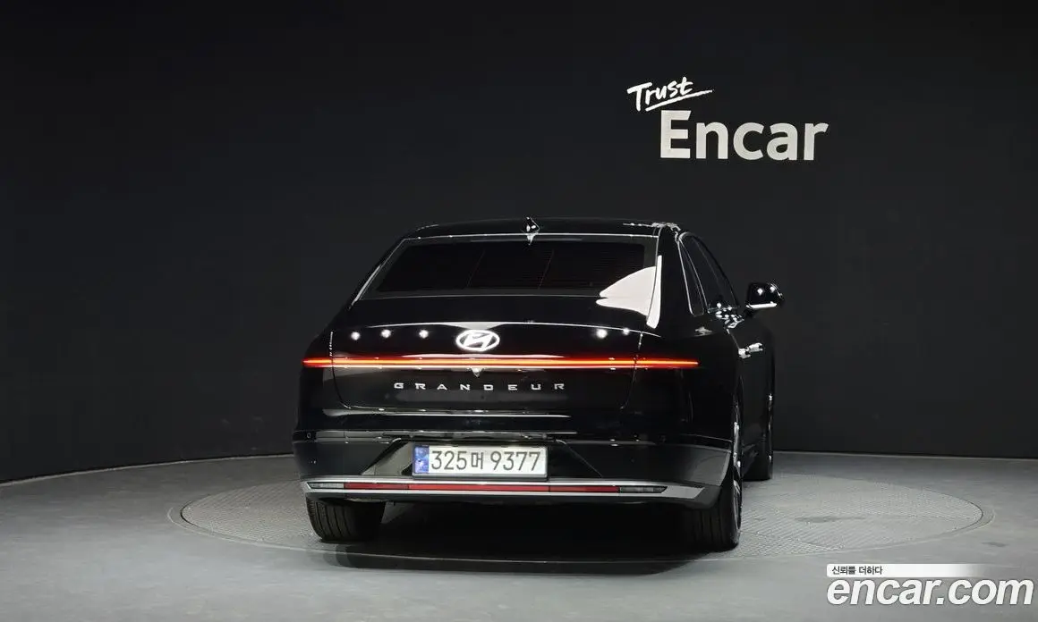 Hyundai Grandeur 2023 2.5 автомат (гидро), фото 4