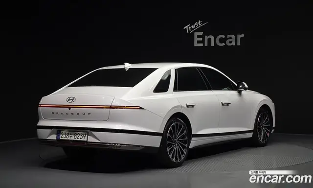 Hyundai Grandeur 2023 1.6 автомат (гидро), миниатюра 2