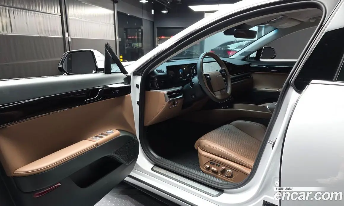 Hyundai Grandeur 2023 1.6 автомат (гидро), фото 13