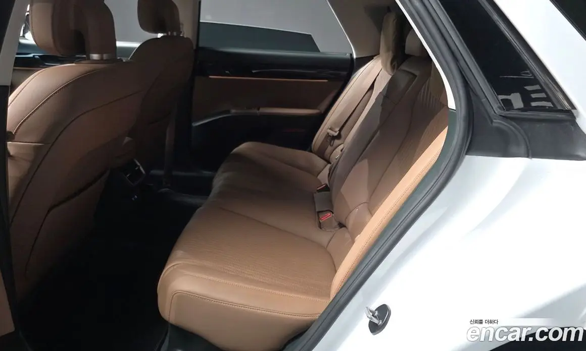 Hyundai Grandeur 2023 1.6 автомат (гидро), фото 16