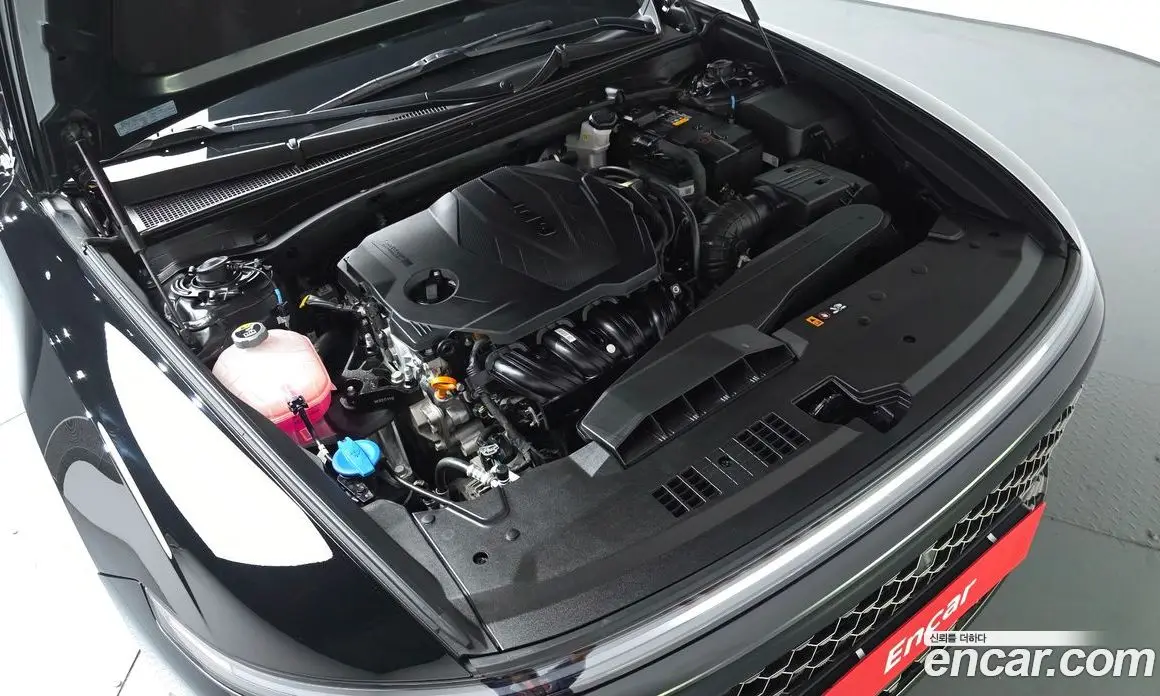 Hyundai Grandeur 2023 2.5 автомат (гидро), фото 5