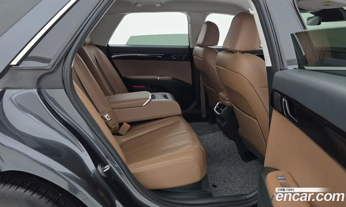 Hyundai Grandeur 2023 2.5 автомат (гидро), фото 11