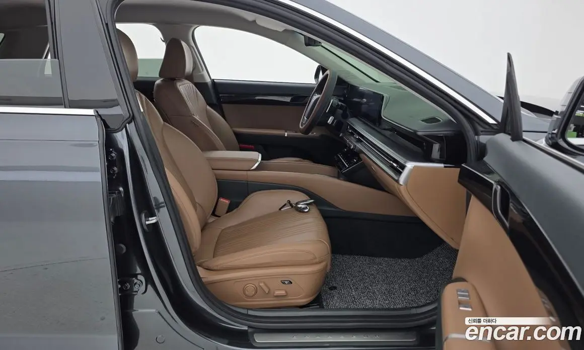 Hyundai Grandeur 2023 2.5 автомат (гидро), фото 12