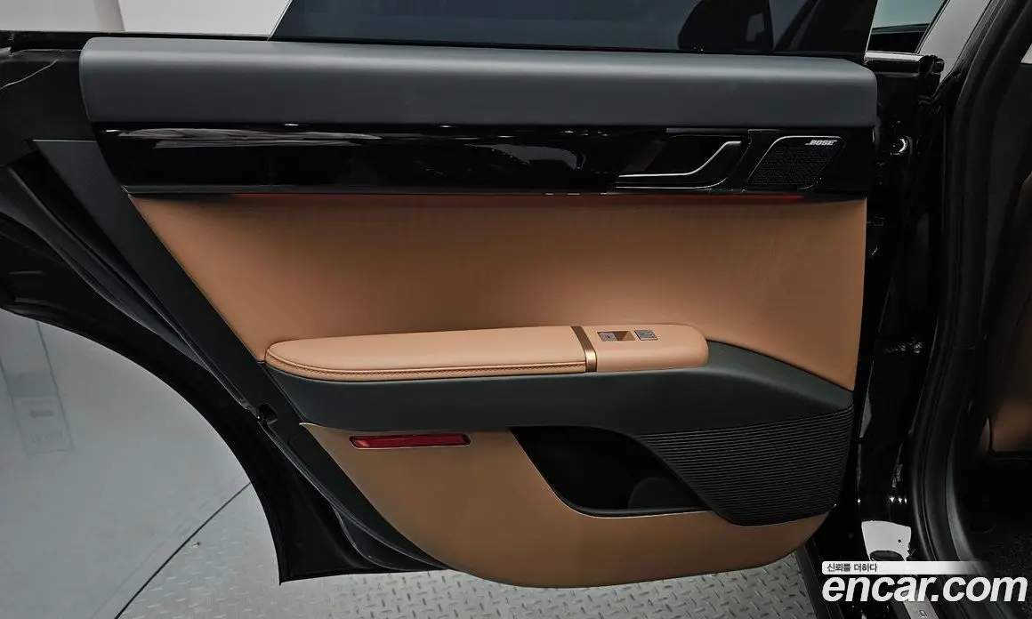 Hyundai Grandeur 2024 1.6 автомат (гидро), фото 14