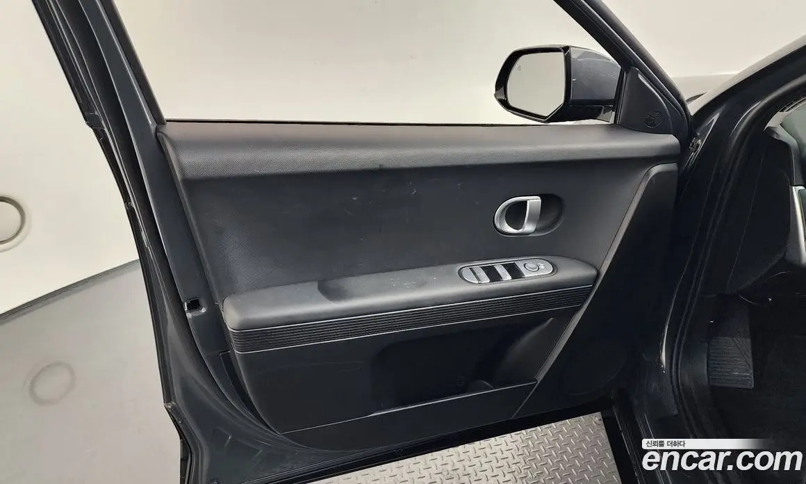 Hyundai Ioniq 5 2023 0.1 автомат (гидро), фото 14