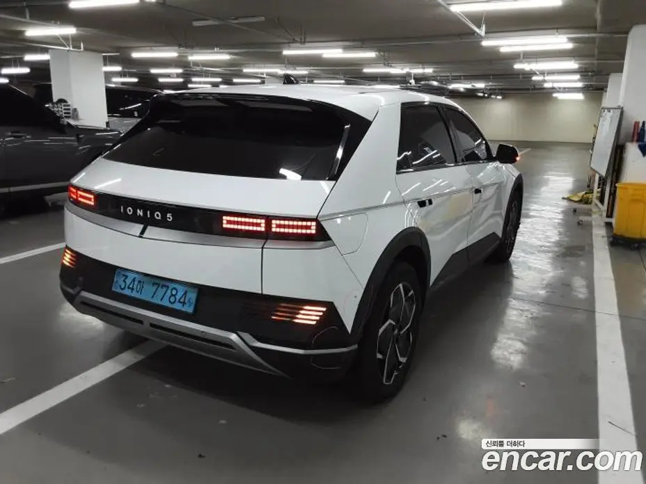 Hyundai Ioniq 5 2023 автомат (гидро), фото 6