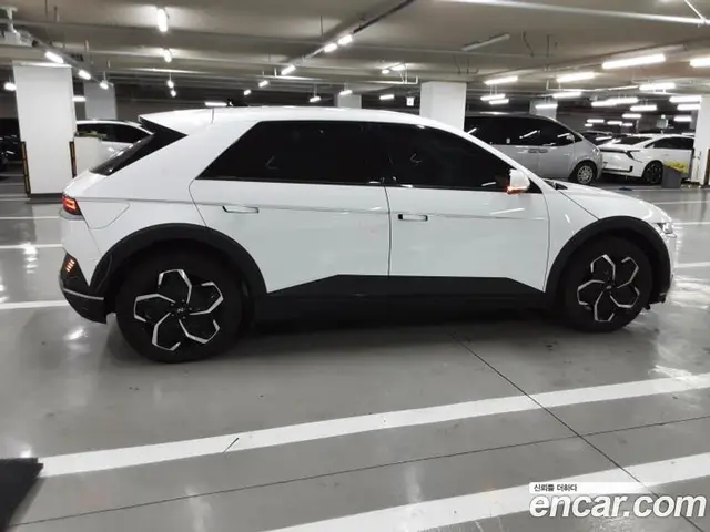 Hyundai Ioniq 5 2023 автомат (гидро), миниатюра 8