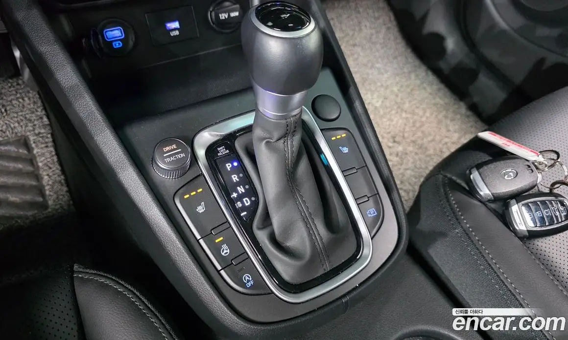 Hyundai Kona 2022 1.6 автомат (гидро), фото 12