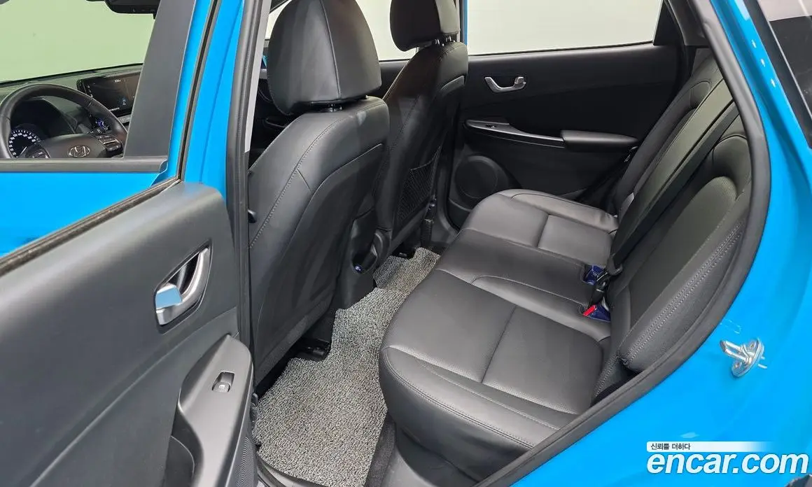 Hyundai Kona 2022 1.6 автомат (гидро), фото 18