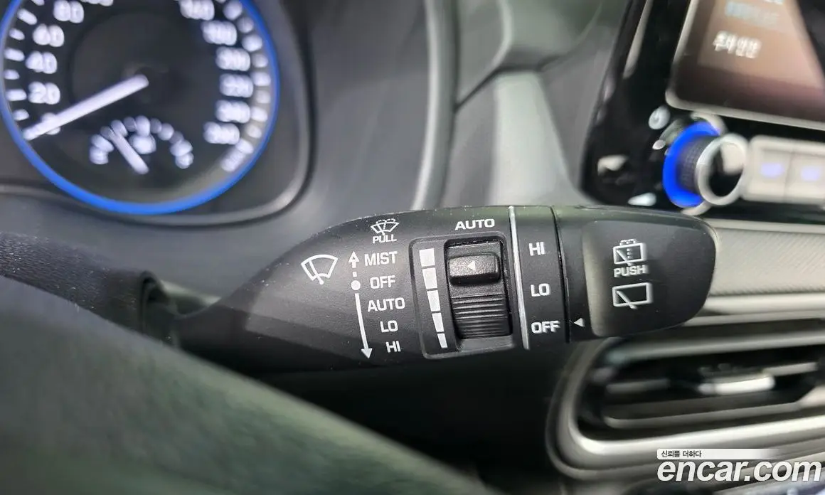 Hyundai Kona 2022 1.6 автомат (гидро), фото 28