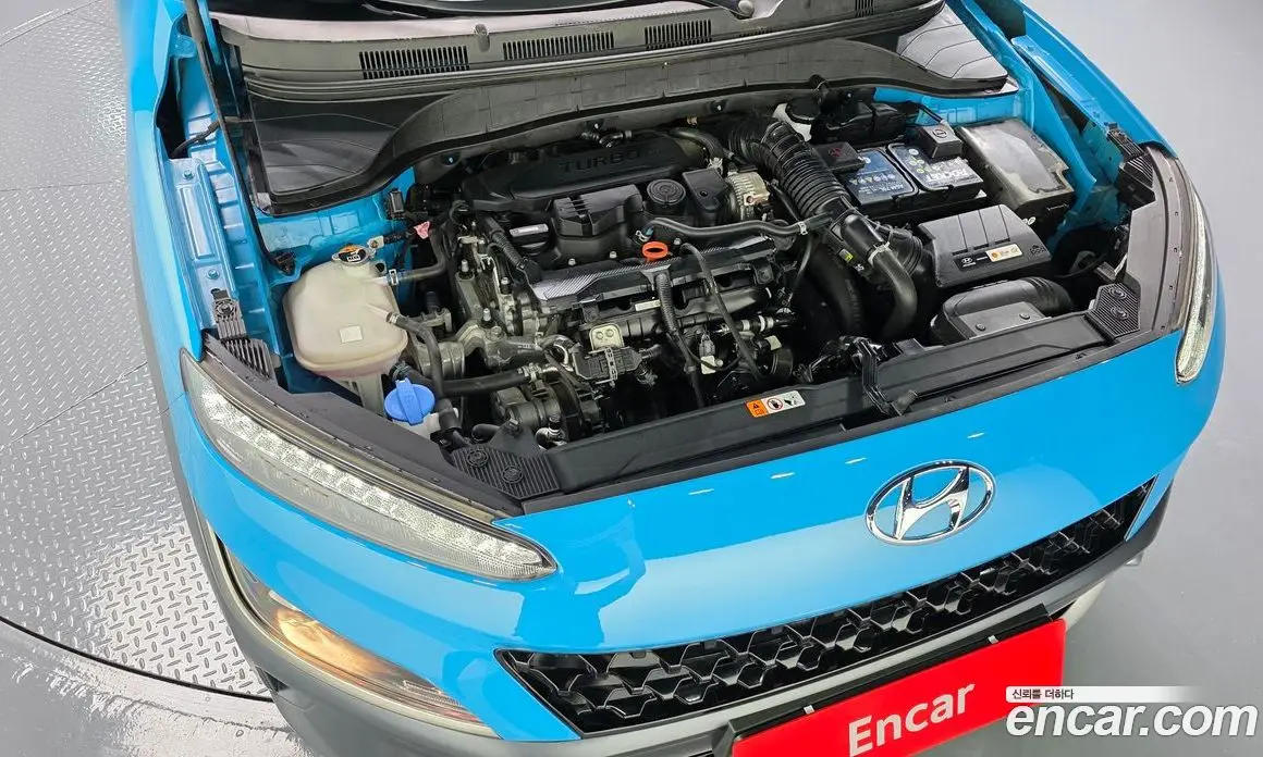Hyundai Kona 2022 1.6 автомат (гидро), фото 6