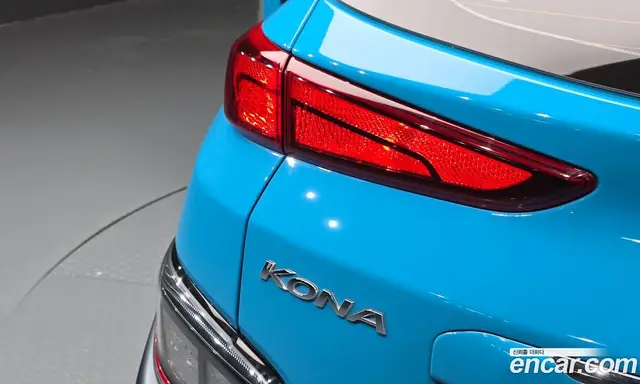 Hyundai Kona 2022 1.6 автомат (гидро), миниатюра 9