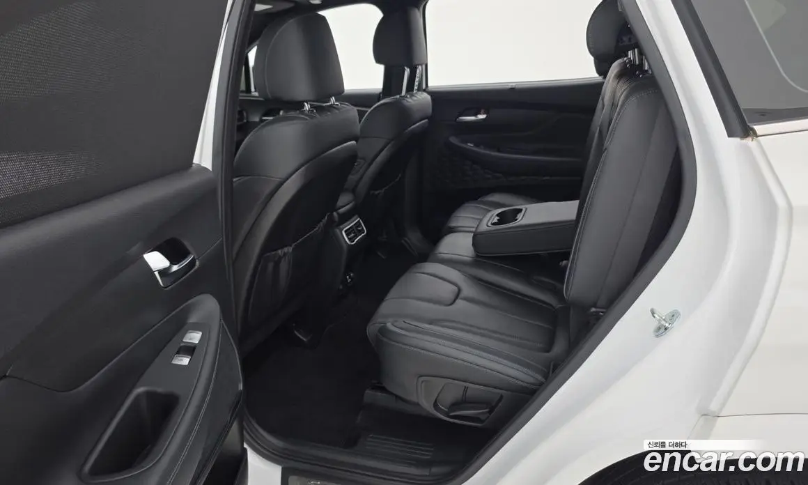 Hyundai Santa Fe 2021 1.6 автомат (гидро), фото 11
