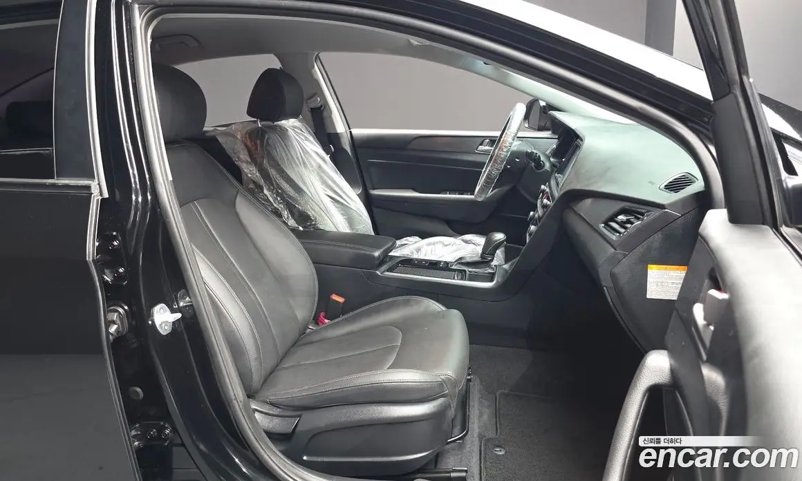 Hyundai Sonata 2019 2.0 автомат (гидро), фото 16