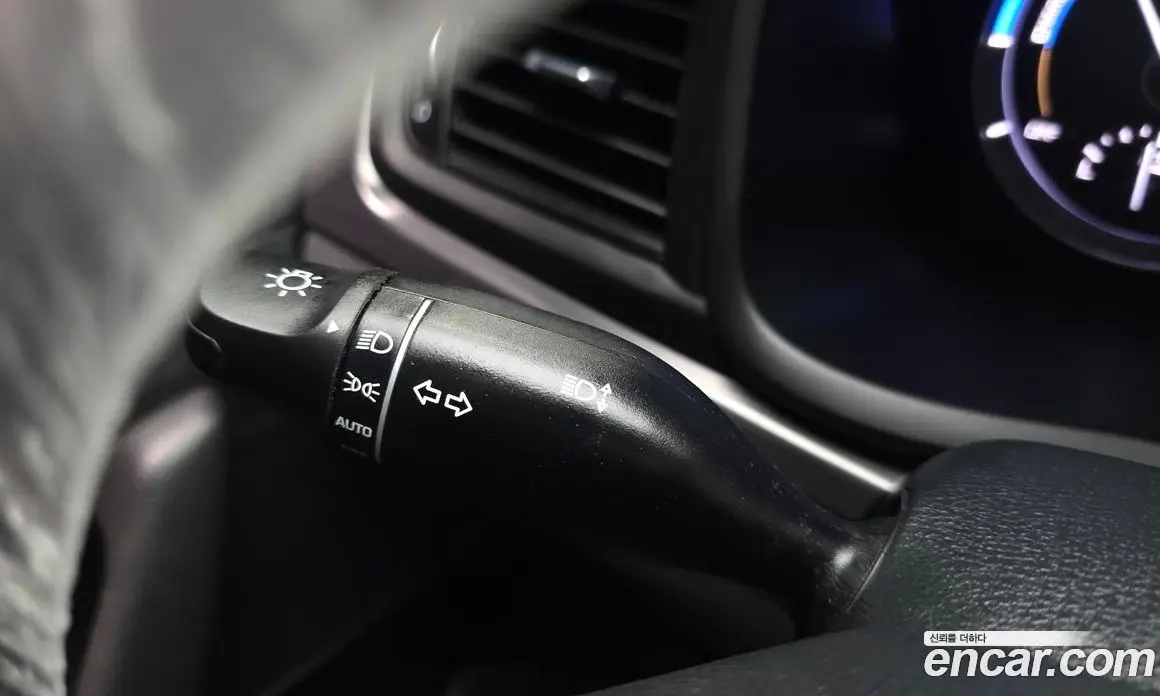 Hyundai Sonata 2019 2.0 автомат (гидро), фото 26