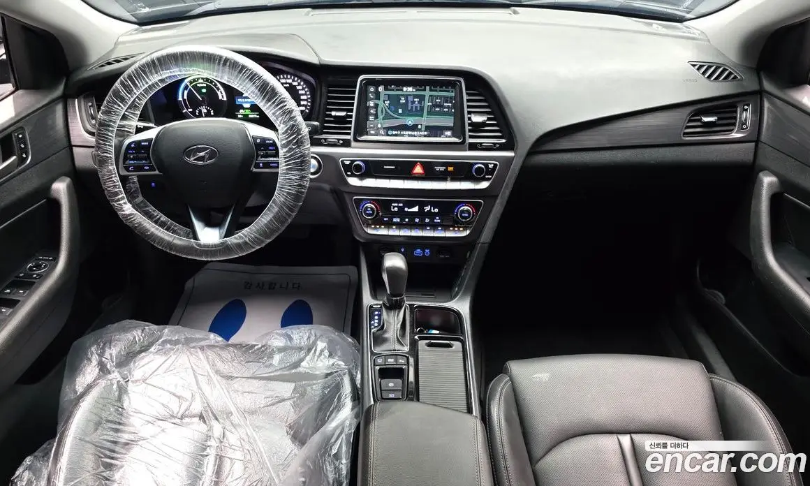 Hyundai Sonata 2019 2.0 автомат (гидро), фото 10