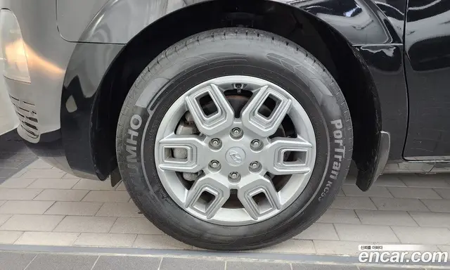 Hyundai Staria 2021 2.2 автомат (гидро), миниатюра 5