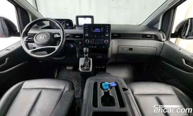 Hyundai Staria 2021 2.2 автомат (гидро), миниатюра 7