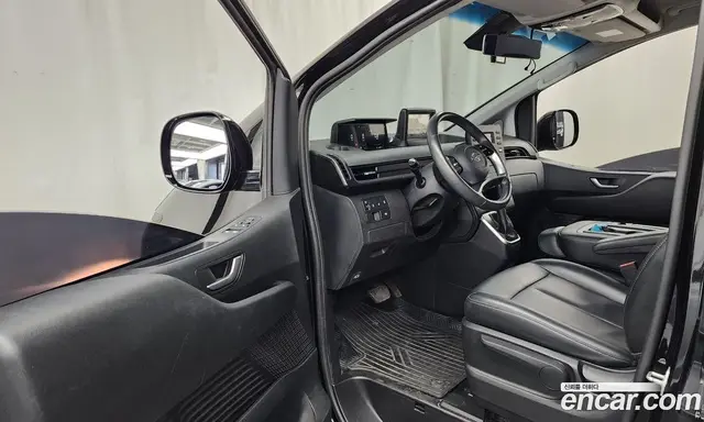 Hyundai Staria 2021 2.2 автомат (гидро), миниатюра 10