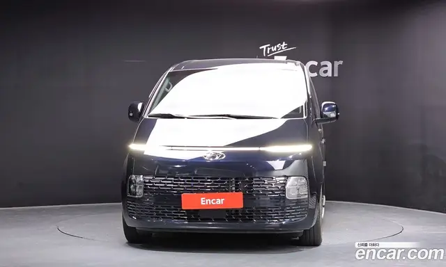 Hyundai Staria 2022 2.2 автомат (гидро), миниатюра 3