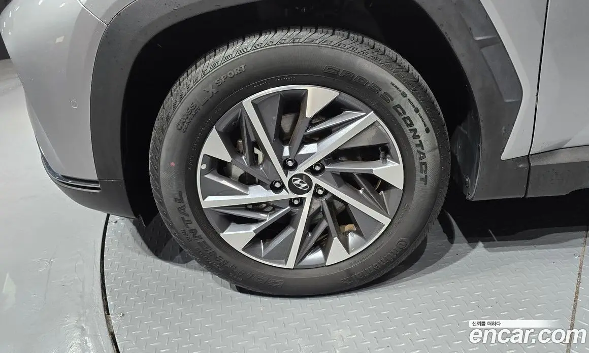 Hyundai Tucson 2022 1.6 автомат (гидро), фото 5