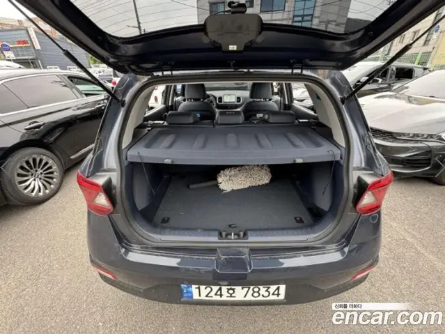 Hyundai Venue 2022 1.6 автомат (гидро), миниатюра 7