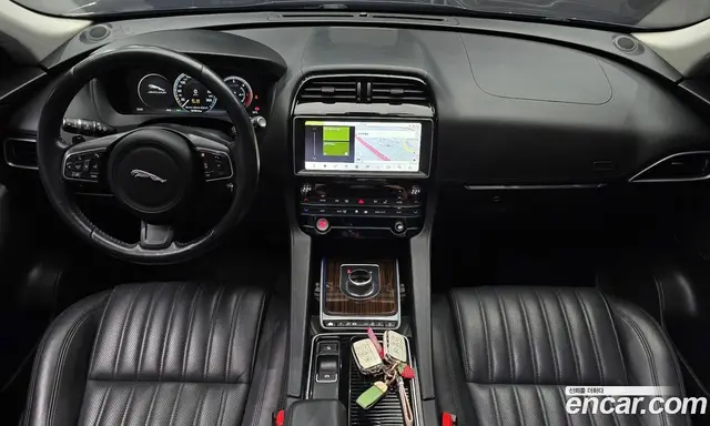 Jaguar F-Pace 2017 2.0 автомат (гидро), миниатюра 7