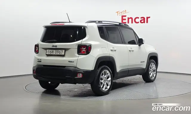 Jeep Renegade 2015 2.0 автомат (гидро), миниатюра 2